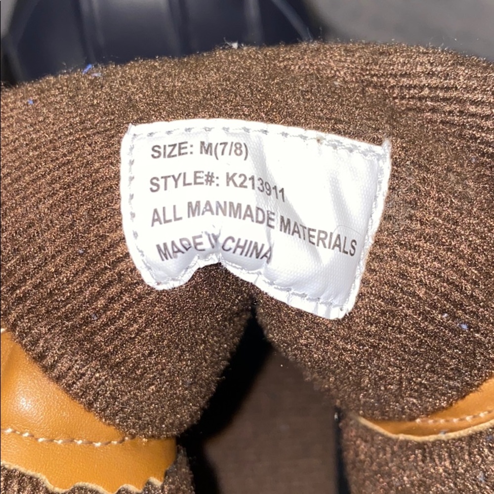 Boots - Picture 5 of 5